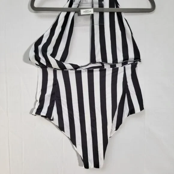 Pretty Little Thing Black & White Striped One Piece Sexy Bikini Swimsuit Size 10 - Picture 4 of 10